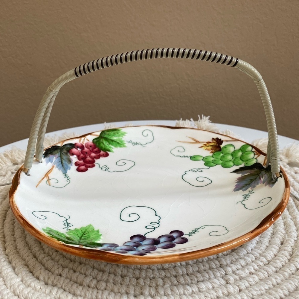 Vintage LEFTON Grapes And Vines Berry Harvest Tray